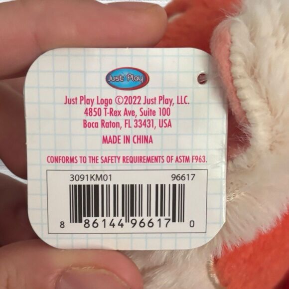 Just Play Disney and Pixar Turning Red Mei Panda Soft Plush Toy - Red - Picture 3 of 5